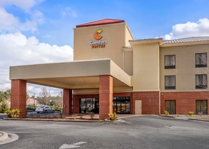Comfort Suites