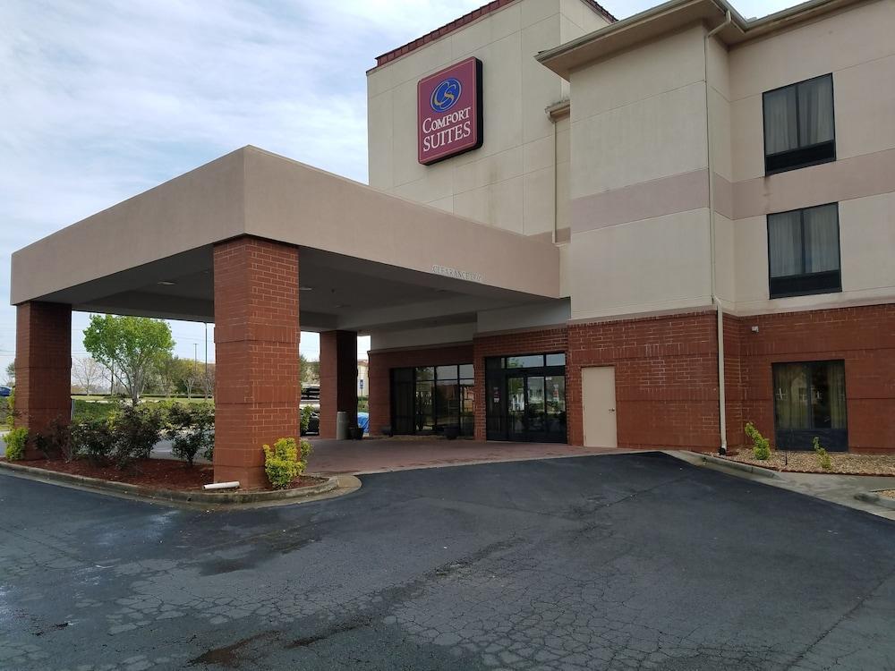 Comfort Hotel 3*