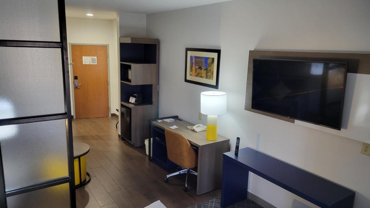 Comfort Hotel 3*