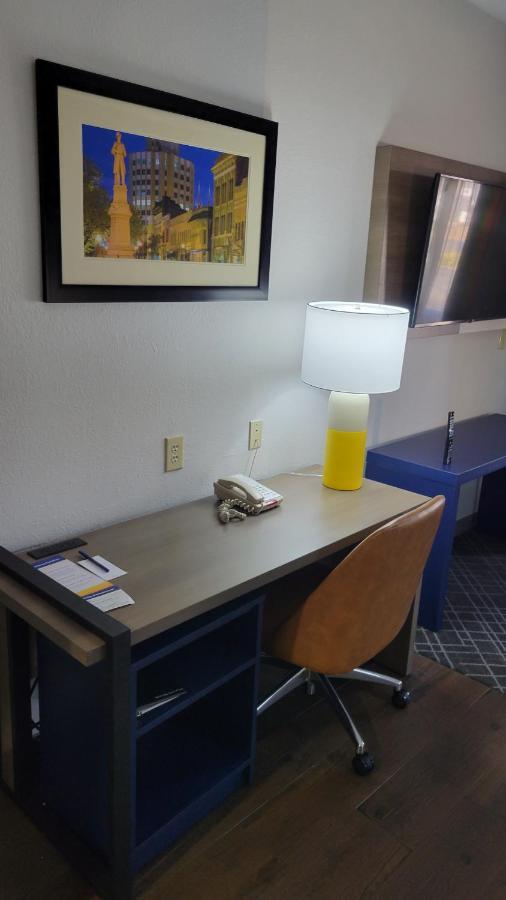 Comfort Hotel
