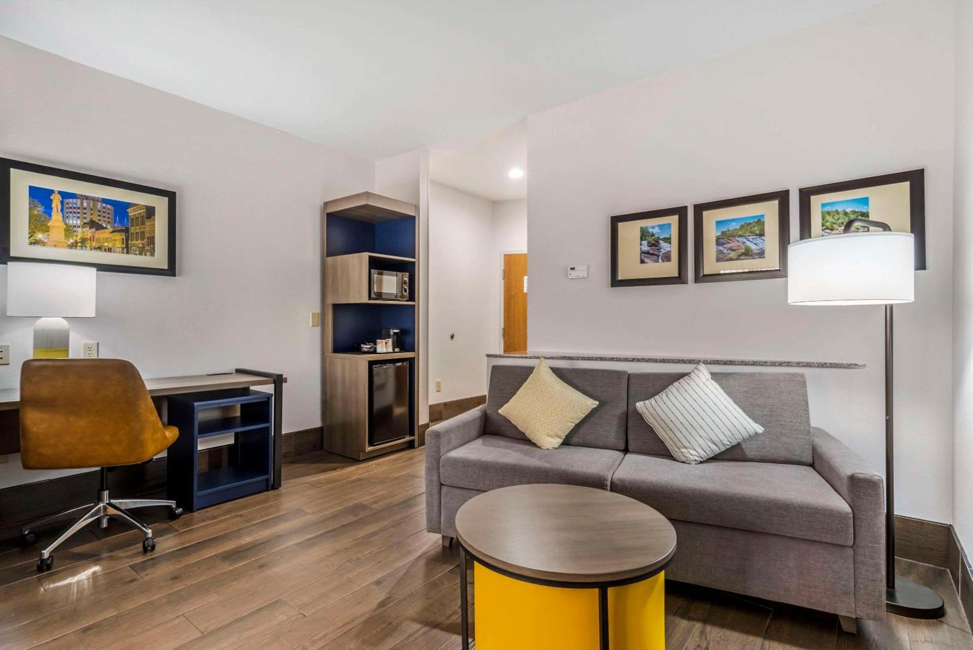 Hotel Comfort 3*