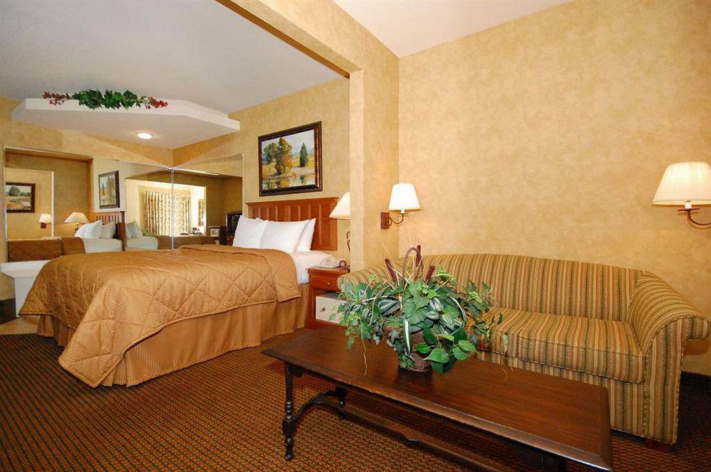 Comfort Hotel 3*